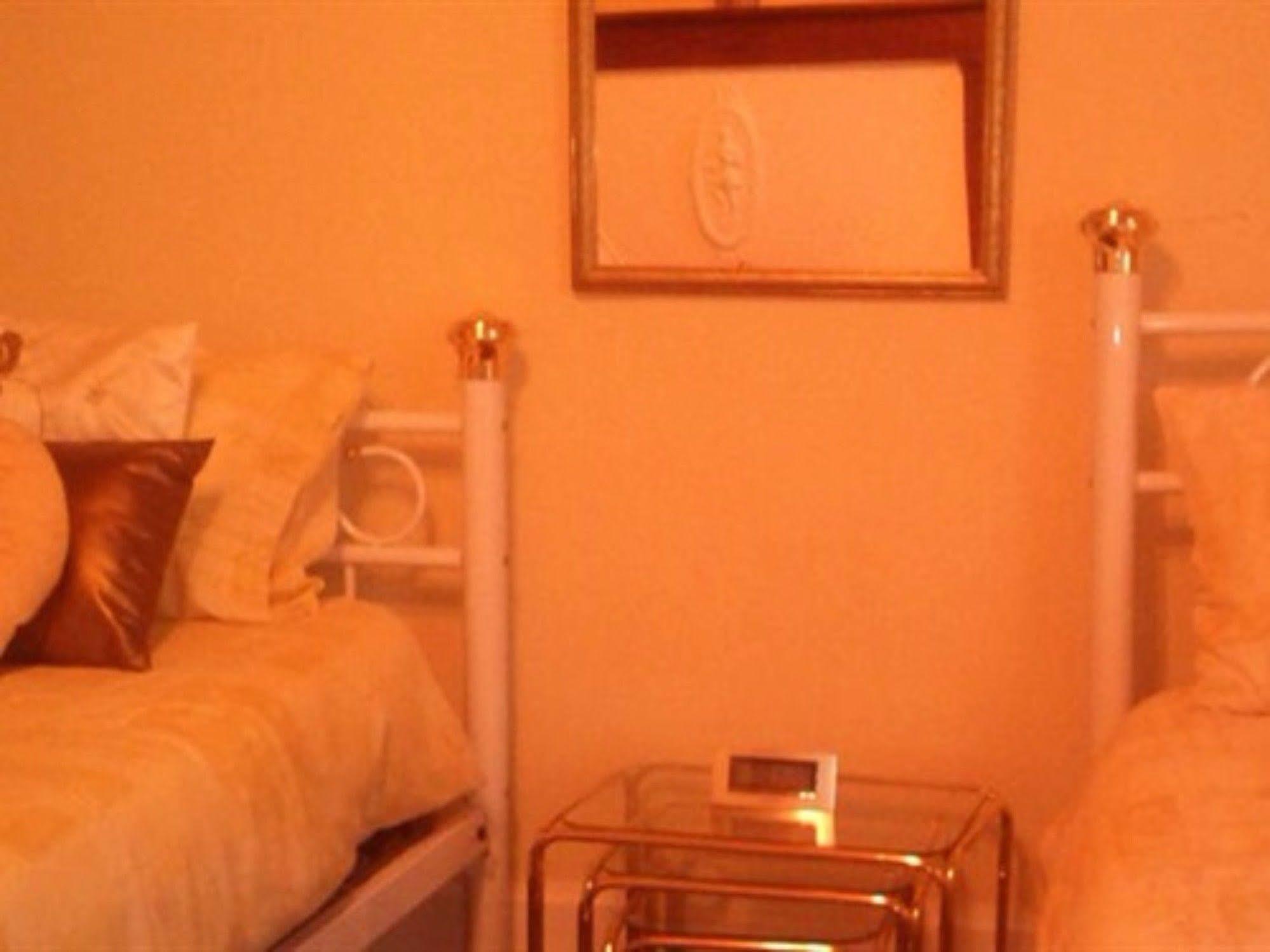 Sunset House Chambres De Hotes Magnac-Laval エクステリア 写真