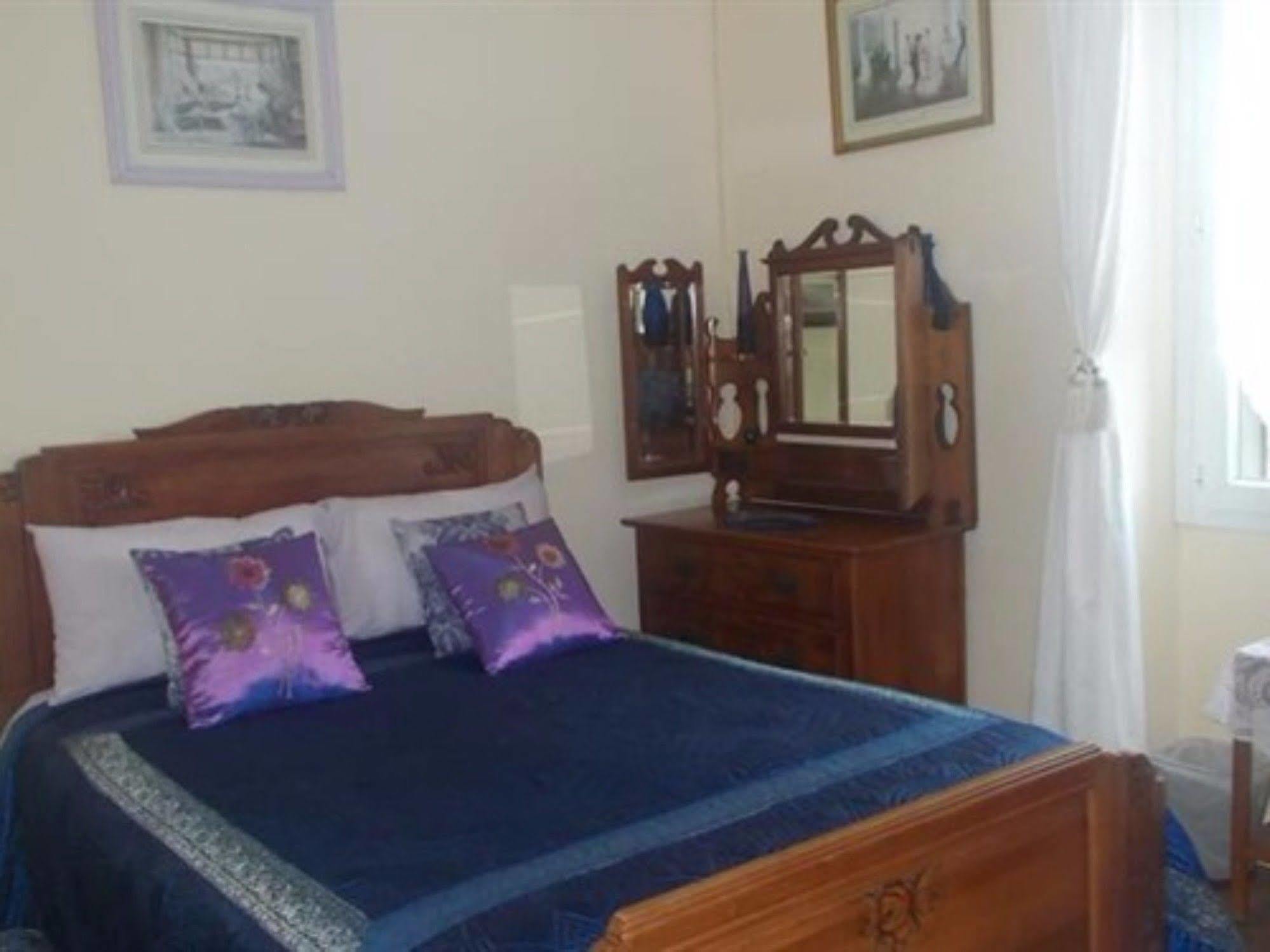 Sunset House Chambres De Hotes Magnac-Laval エクステリア 写真
